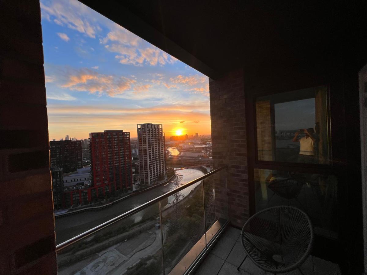 Апартаменты Ac Luxe Penthouse With Free Parking Лондон Экстерьер фото